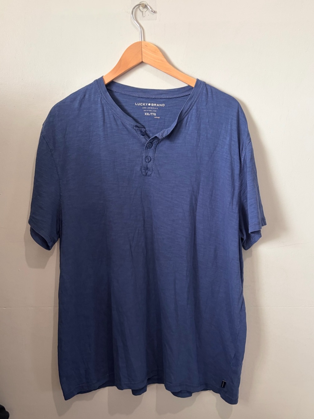 Lucky Brand Mens XXL Blue Slub Cotton Henley Shirt Casual Everyday Tee